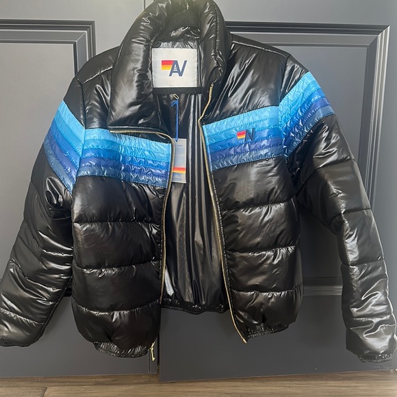 BRAND NEW 5 STRIPE LUXE APRES PUFFER JACKET - GLOSSY BLACK // BLUE STRIPES - Picture 1 of 4